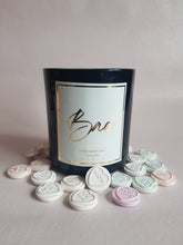 Load image into Gallery viewer, Love hearts scented candle