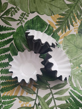 Load image into Gallery viewer, Wax Melt Cups