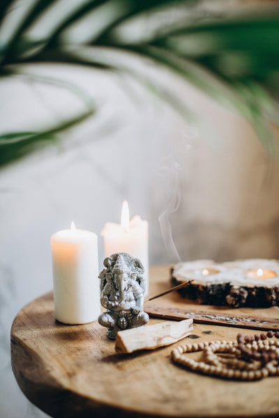Staying positive in a pandemic- 10 ways burning candles will help you stay positive